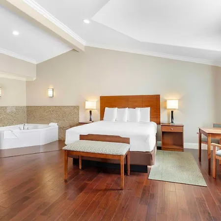 Best Western Oxnard Inn Exterior photo