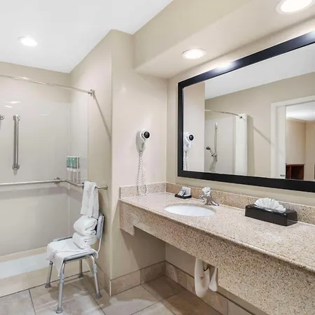 Best Western Oxnard Inn Exterior photo