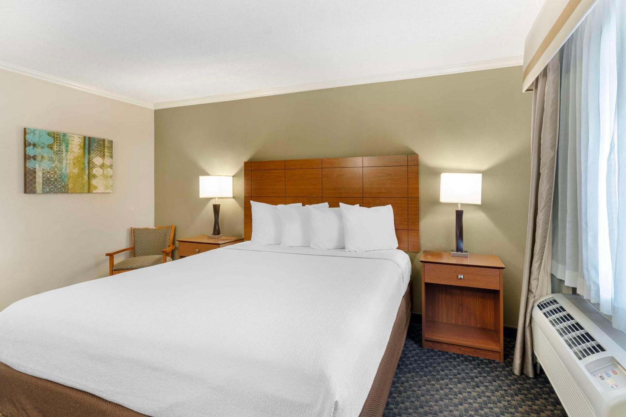 Western Hotel 3*