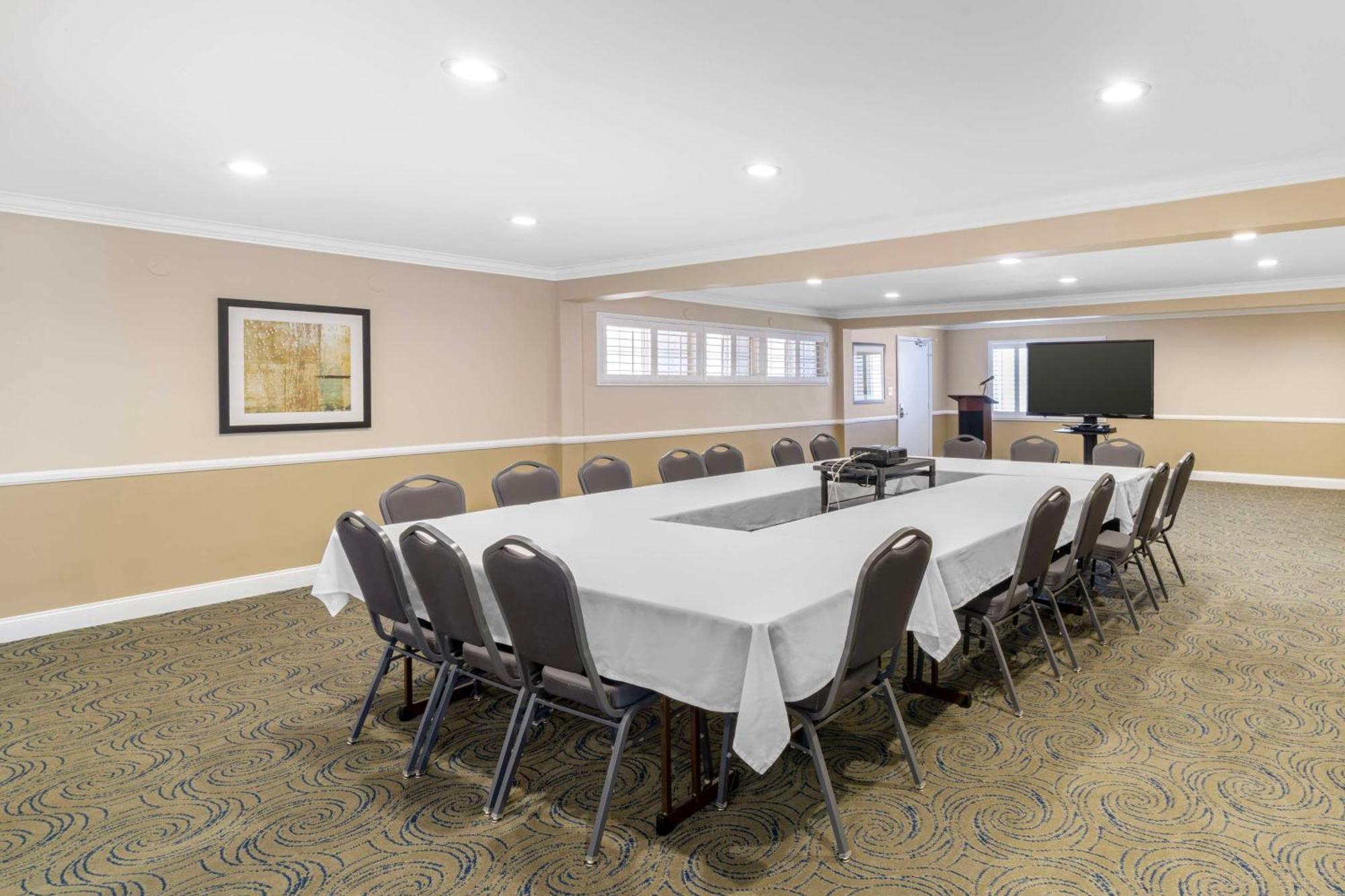 Hotel Western Oxnard